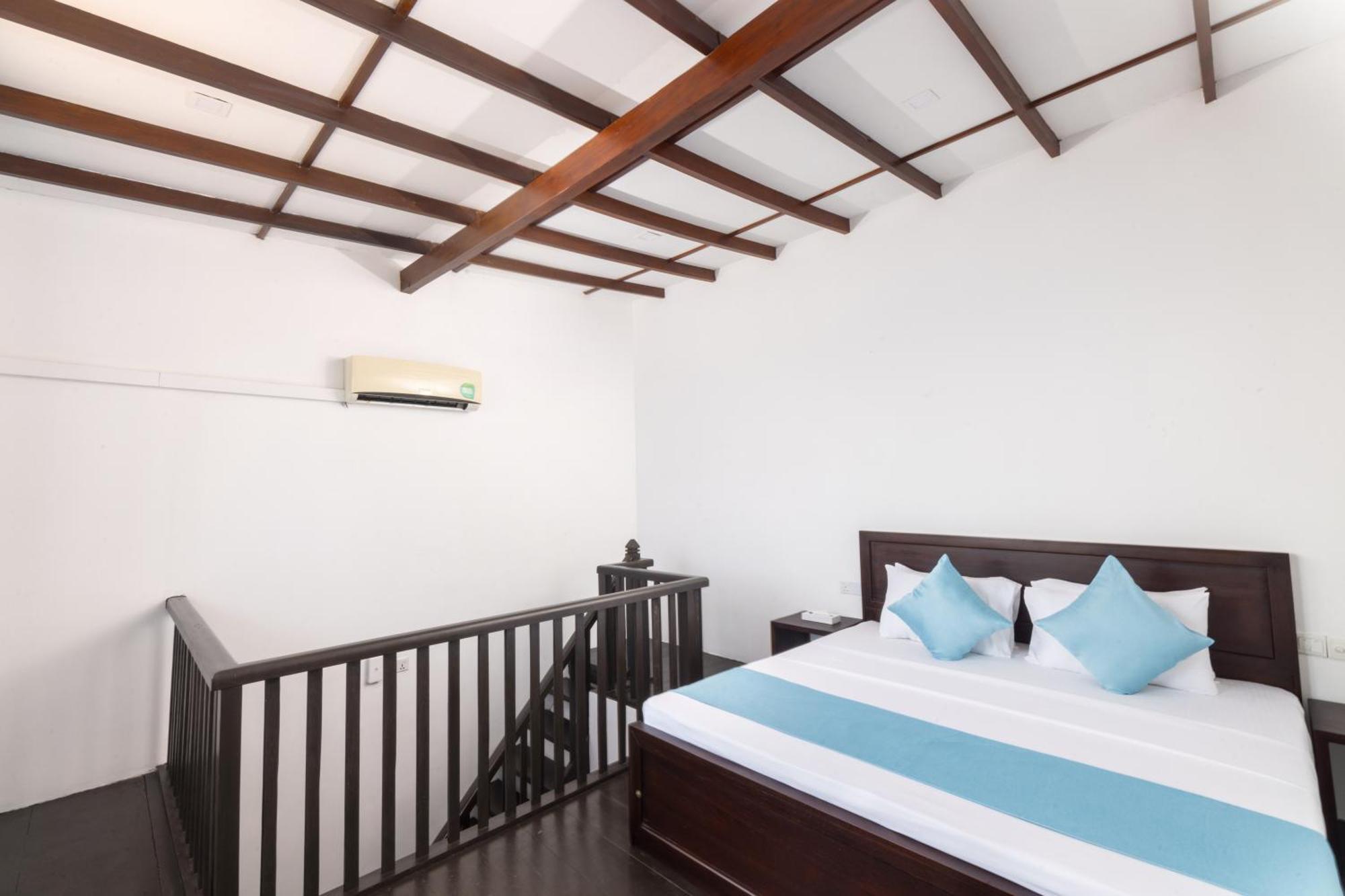 The Beach Talpe أونا واتونا المظهر الخارجي الصورة